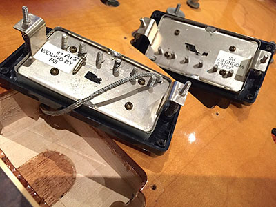 Gibson ES-335 rear of pickups