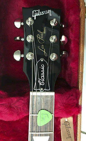 Les Paul Classic headstock