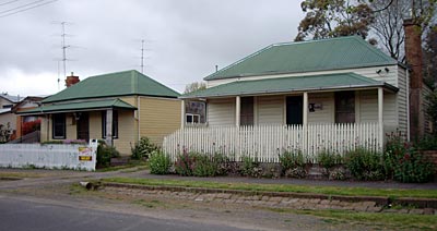 Cottages in Simpson Street Kyneton