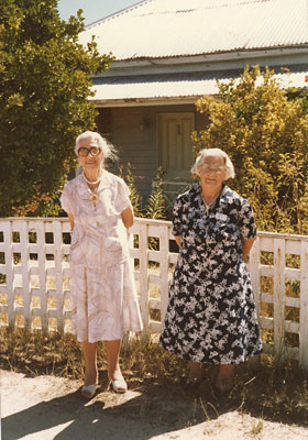 TurnbullReunionBombala_Feb1979